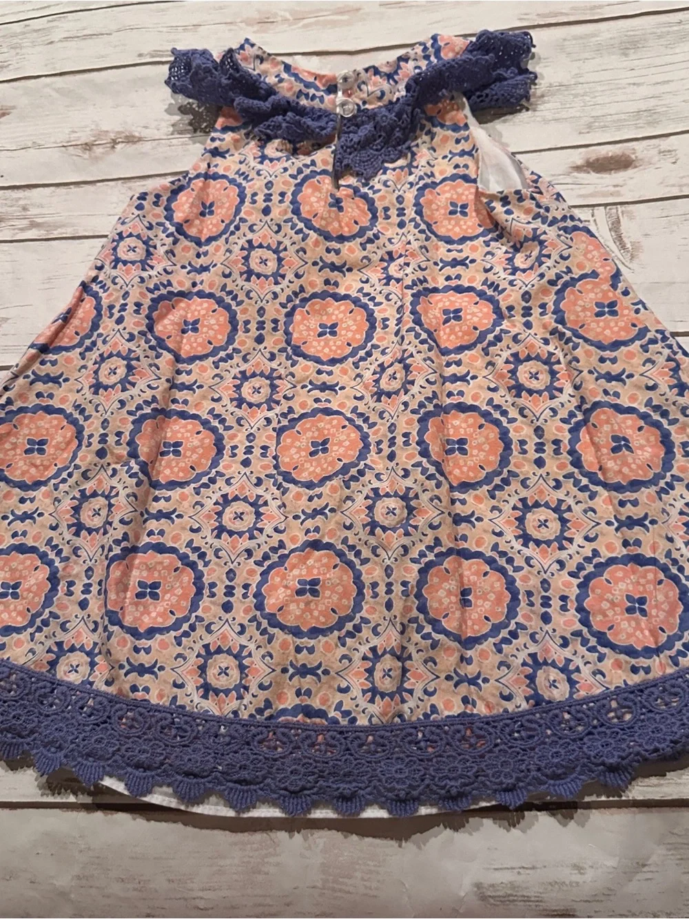 Counting Daisies floral dress with lace trim 4t vguc